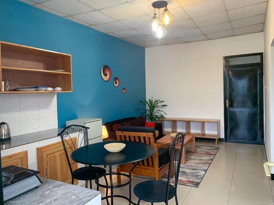 City Center Apartments Бужумбура Экстерьер фото